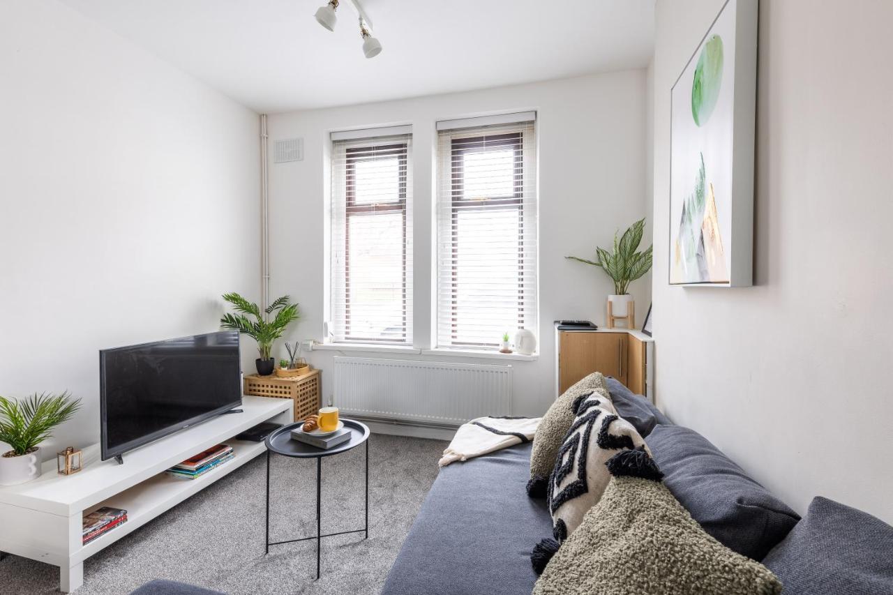 Levi By Koya Homes - 3-bedroom Home, Downtown Cardiff, Free Parking Cardiff