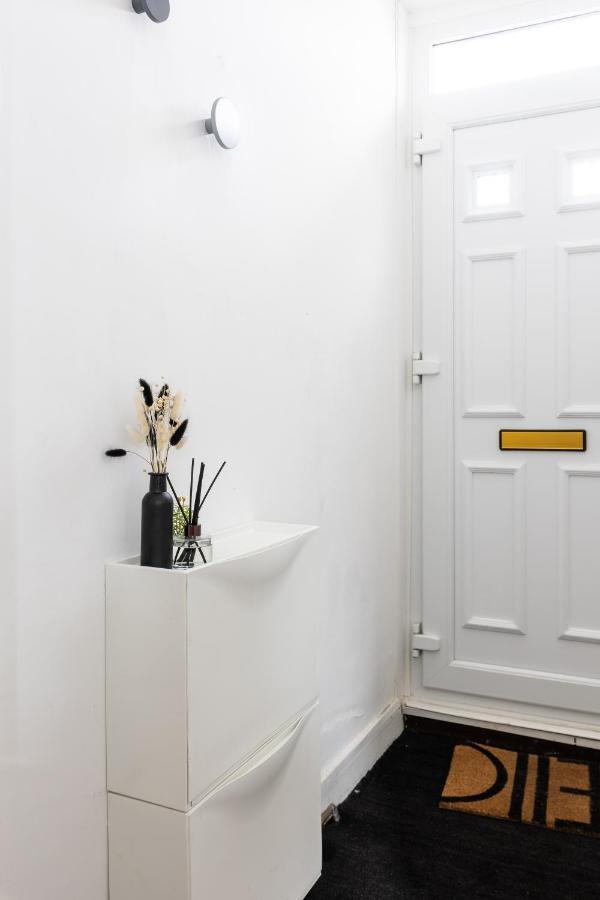 Levi By Koya Homes - 3-bedroom Home, Downtown Cardiff, Free Parking *